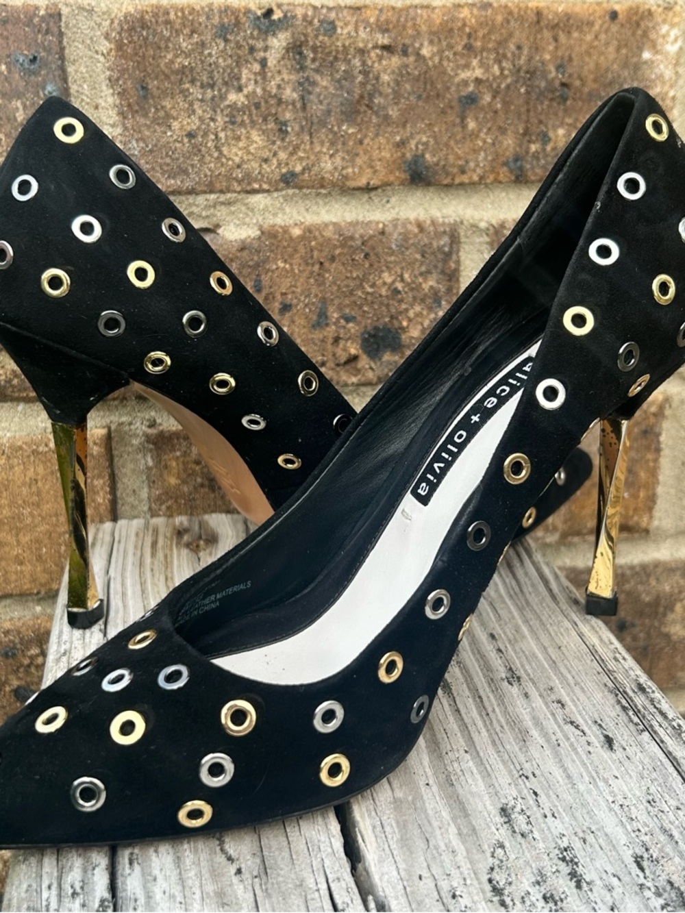 Alice + Olivia Black Suede Grommet Eyelet Pumps with Gold Heel Sz 8 Designer Lux